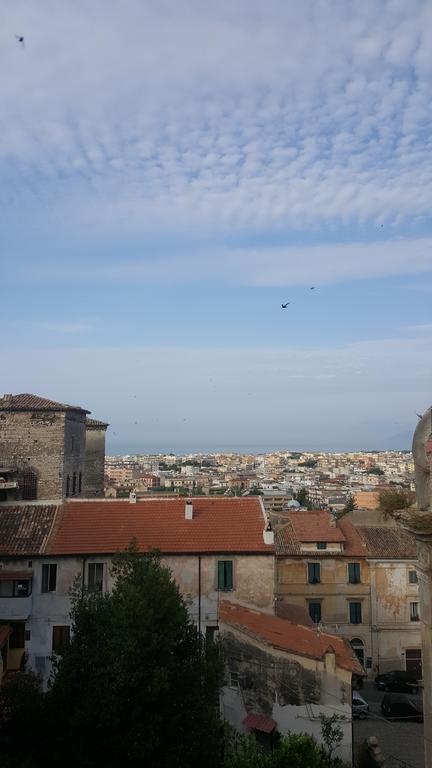 Torrione San Giovanni II Terracina Exterior photo